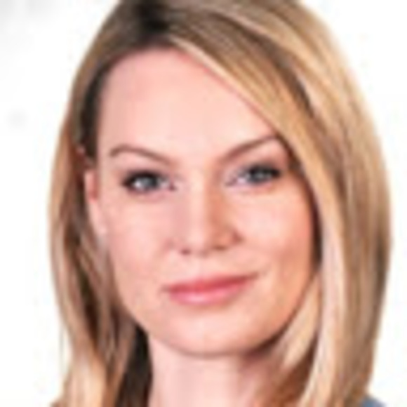 Profile Picture of Kristi Provuncher (@kprovuncher) on Poshmark