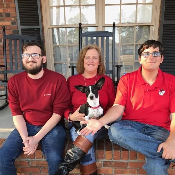 Profile Picture of Debbie Hobby (@debbiehobby) on Poshmark