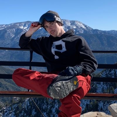 Profile Picture of Pretzel God (@AndrewBinger) on Twitter