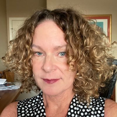 Profile Picture of Melissa Collins (@mcollinsporter) on Twitter