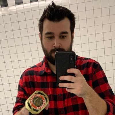 Profile Picture of Shawn (@SnarkyShawn) on Twitter