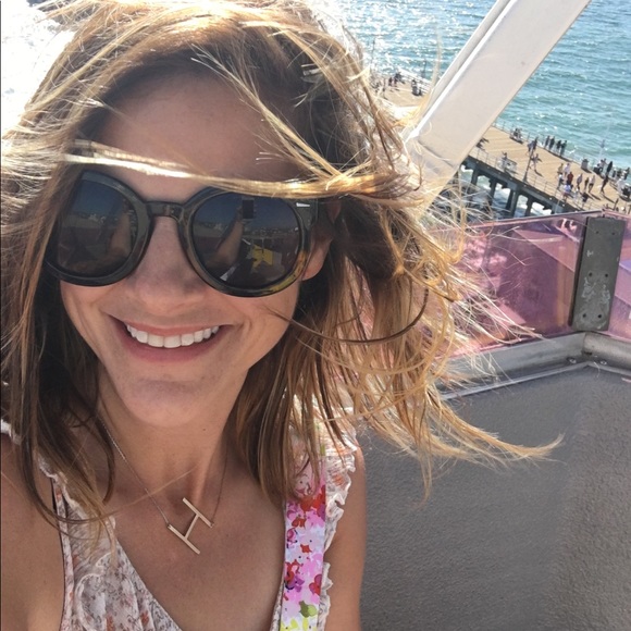 Profile Picture of Amanda Folkestad (@amandafolkestad) on Poshmark