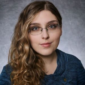 Profile Picture of Robin (@robin.puglisiwood) on Tiktok
