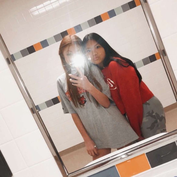 Profile Picture of Brynn Schulte (@schultebrynn) on Poshmark