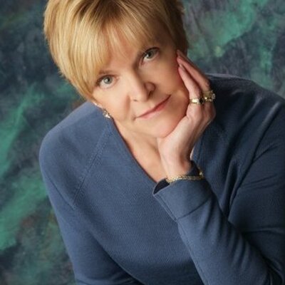 Profile Picture of Claudia Whitsitt (@leafduds) on Twitter