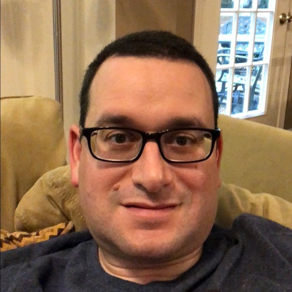 Profile Photo of Mark Plotkin (@mjplotk) on Poshmark