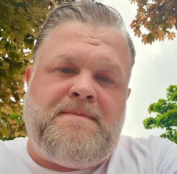 Profile Picture of Brad Dunphy (@bradwebber1978) on Poshmark