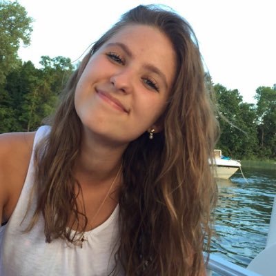 Profile Picture of McKenzie Pearson (@kenziepearson15) on Twitter