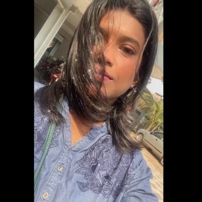 Profile Picture of Lakshmi Pillai (@lilmisssilly402) on Twitter