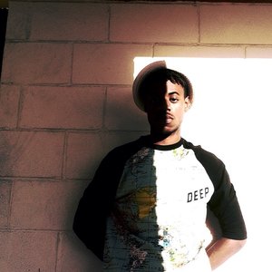 Profile Picture of Kélon Thomas (@moderntut) on Myspace