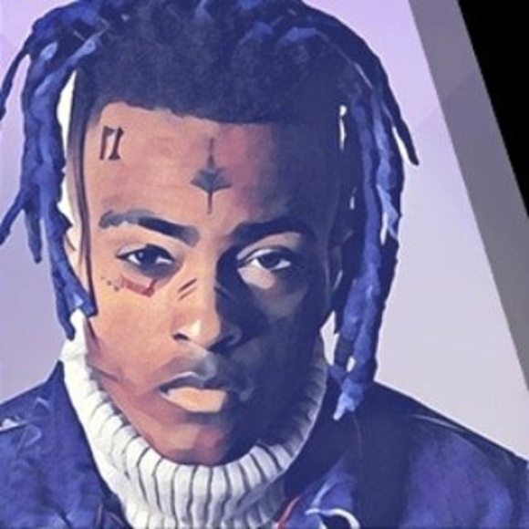 Profile Picture of Gustavo Perez (@gustavoperez847) on Poshmark