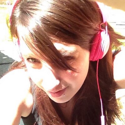 Profile Picture of Jodie Gilbert (@noobellaj) on Twitter