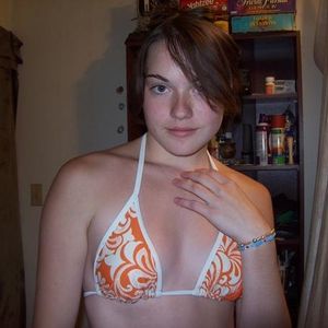 Profile Picture of Kaylee, Felicia, Katelyn M,r,t (@bikiniladies) on Myspace