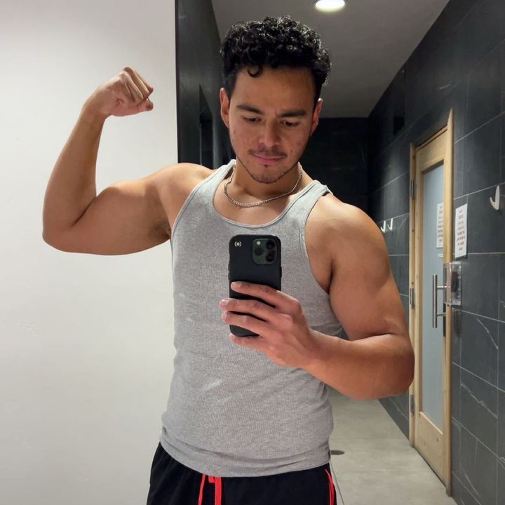 Profile Picture of Tomas (@tomasserrano19) on Tiktok
