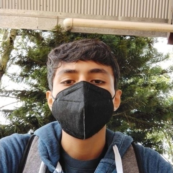 Profile Picture of Brian Maciel (@bmacielurbano) on Poshmark