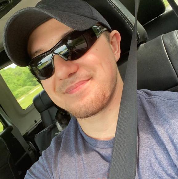 Profile Picture of Bradley Michael (@bradleyboyd37) on Poshmark