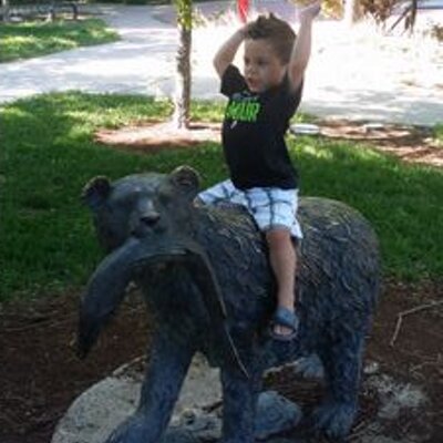 James Loya - Twitter Profile Picture of James Loya (@LoyaJames) on Twitter