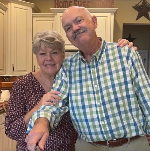 Profile Picture of Beverly Graham (@bevgraham57) on Poshmark