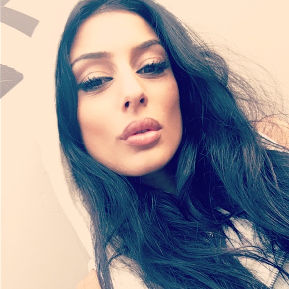 Profile Picture of Mary Shamon (@jacintasattic) on Poshmark