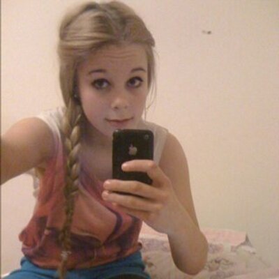 Profile Picture of Chanelle Robertsonon Twitter