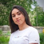 Profile Picture of Lisa Texier (Human’s) (@lisa.humans) on Instagram