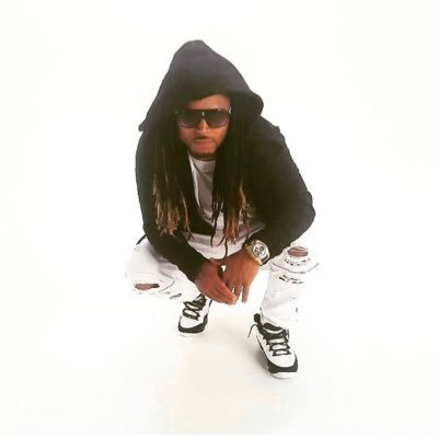 Profile Picture of Chris Correa (@thisiselkila) on Twitter