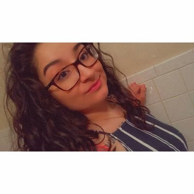 Profile Picture of Amanda Medina (@amandamedinaa_) on Twitter