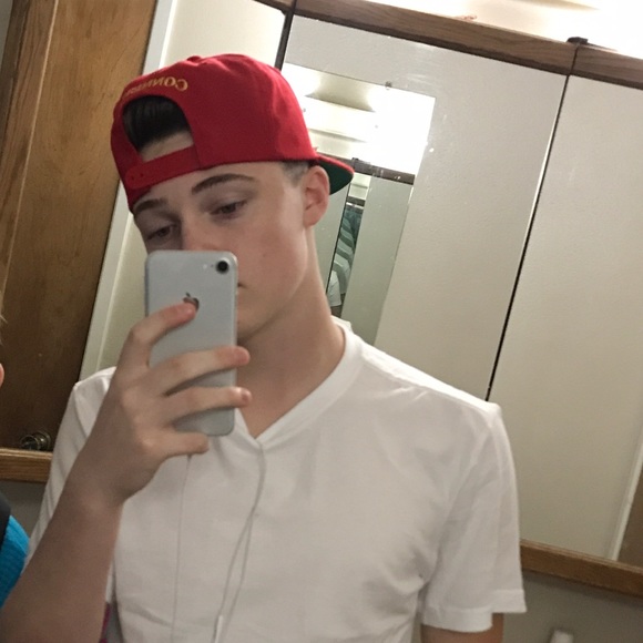 Profile Picture of Jonathan Coffman (@jcoffman123) on Poshmark