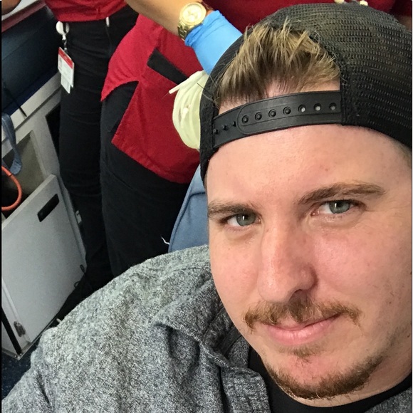 Profile Picture of Alex Brennan (@drbugs) on Poshmark