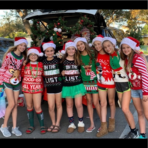 Profile Picture of Ruari Ruari (@ro2434) on Poshmark