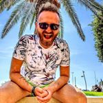 Profile Picture of 💲INTERNET LIFE 📚BOOKS🌍EUROPE (@robert.bielanski) on Instagram