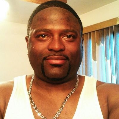 Profile Picture of Erik Kirby (@ErikKirby75) on Twitter