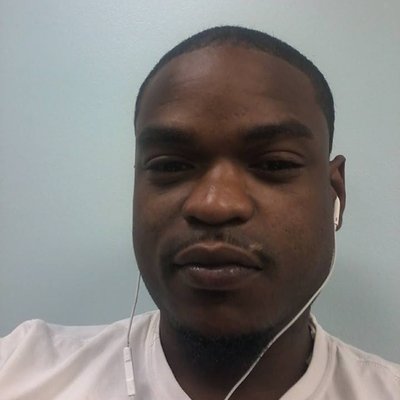 Profile Picture of Rico (@Levis95zJay) on Twitter