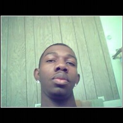 Profile Picture of Nicholas Flowers (@fleezy1000) on Twitter