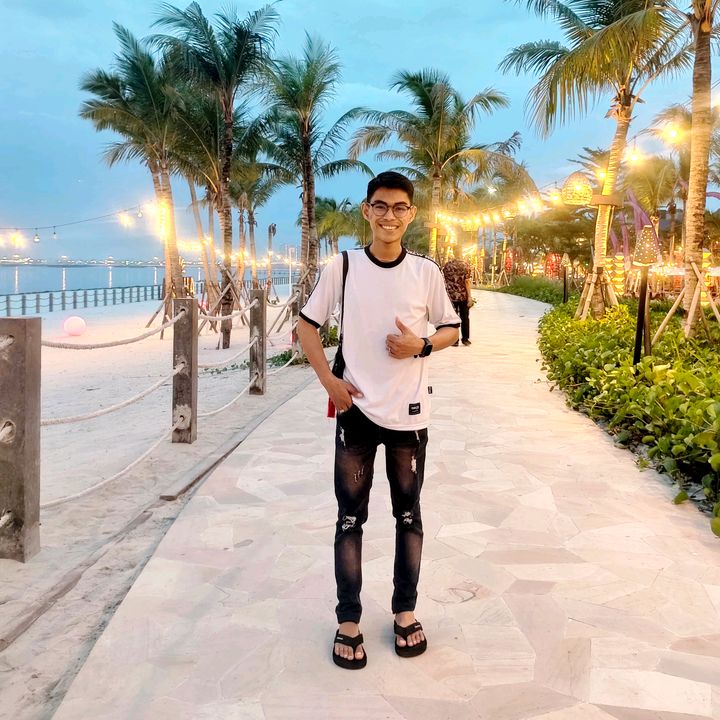 Profile Picture of Kevin Hoo 哈雷法 (@kevinhoo630) on Tiktok