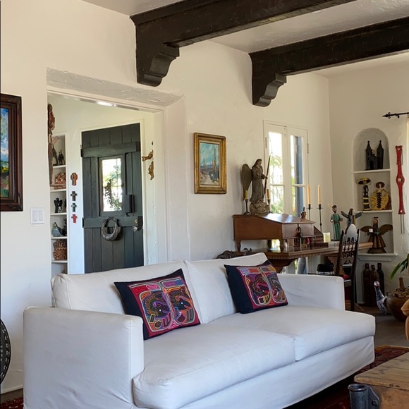 Profile Picture of Silvia Ronchietto (@sronchietto) on Poshmark