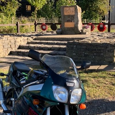 Profile Picture of Paul Helliker (@DucatiOzz) on Twitter
