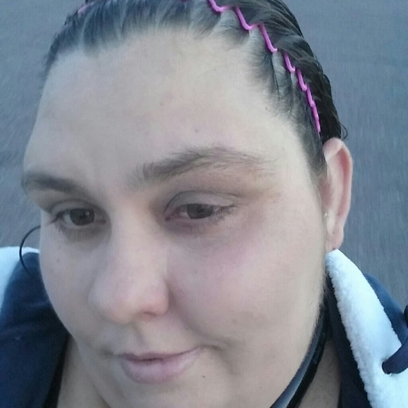 Caylee Allphin - Poshmark Profile Picture of Caylee Allphin (@caylee1) on Poshmark