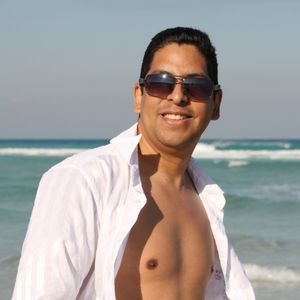 Profile Picture of Jonathan Sanchez (@jonathan-music) on Myspace