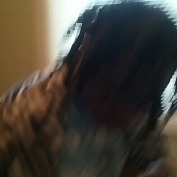 Profile Picture of Tiffiney Lomax (@tiffineylomax) on Poshmark