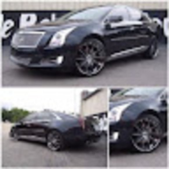 Profile Picture of Clarence Ziegler (@clarencezieg626) on Poshmark