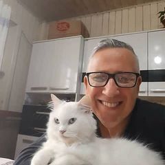 Profile Picture of Michael Walt (@michaelwalt2) on Tiktok