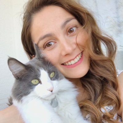 Profile Picture of Daniela Sol (@danitaspm) on Twitter