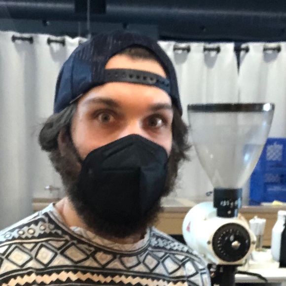 Profile Picture of Michael Toman (@tomanmike) on Poshmark