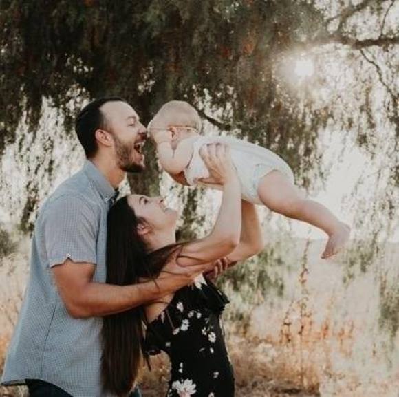 Profile Picture of Law Decoud (@lawdecoud) on Poshmark