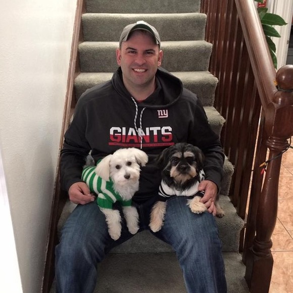 Christopher Cappello - Poshmark Profile Picture of Christopher Cappello (@karis13_1977) on Poshmark