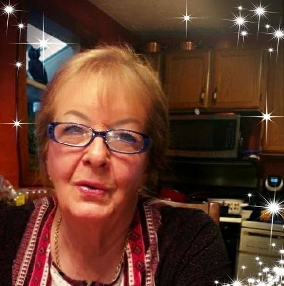 Profile Picture of Sandy Walters (@sandys91539) on Poshmark