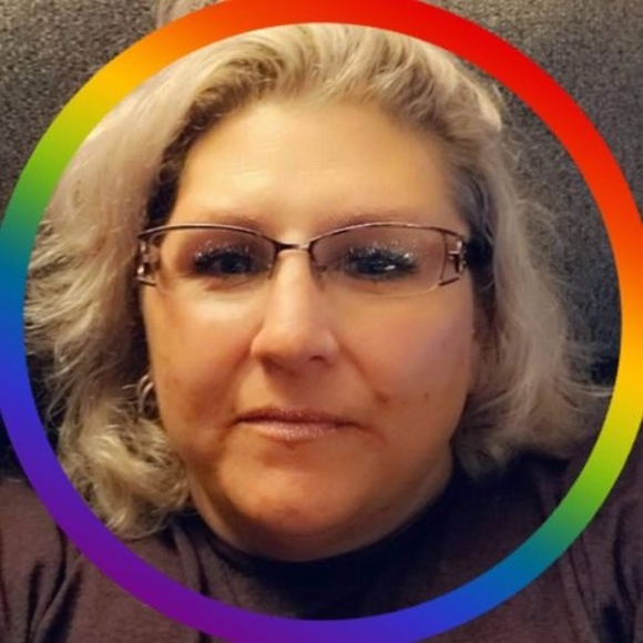 Profile Picture of Tracy Dailey (@tracyleedailey) on Poshmark