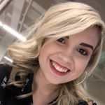 Profile Picture of Gillian Claire (@gillianclaireart) on Instagram