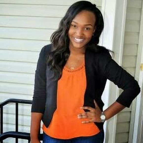 Profile Picture of Ladonna Morrison (@lapantha) on Poshmark